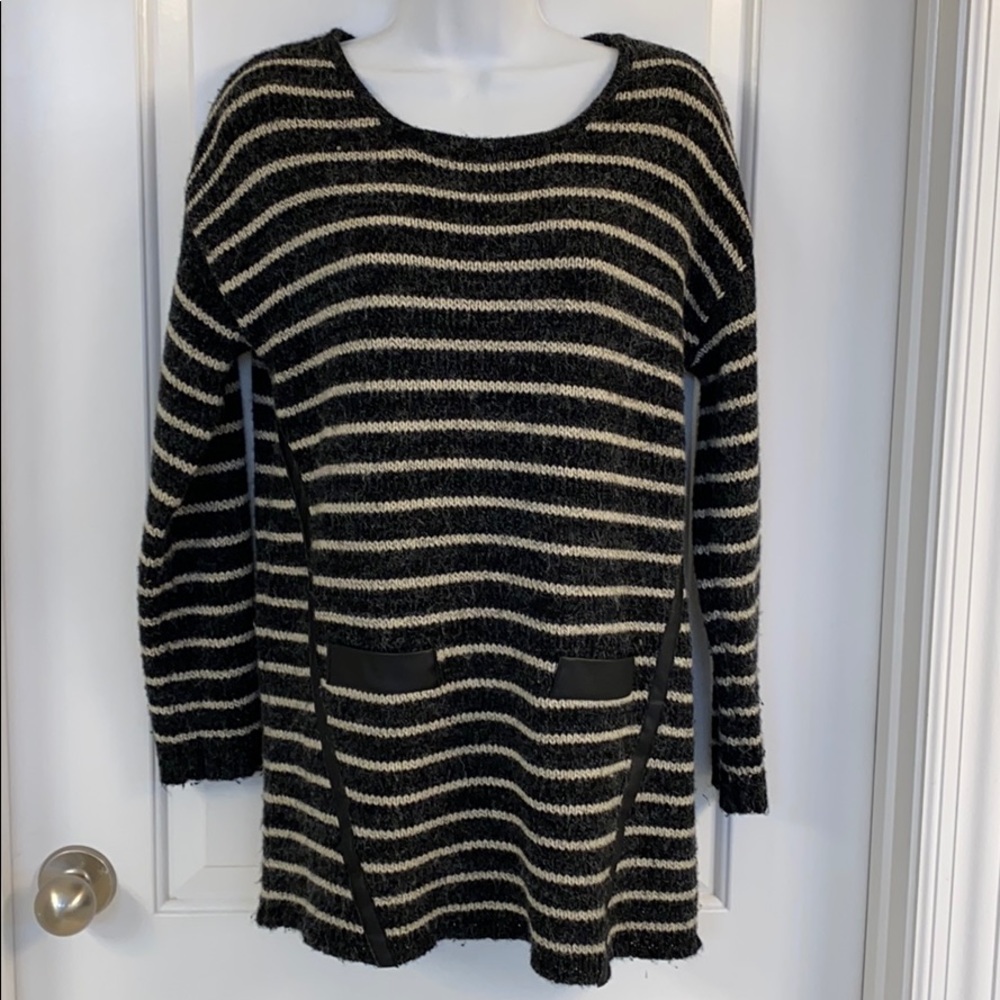 Catwalk Studio heavy sweater